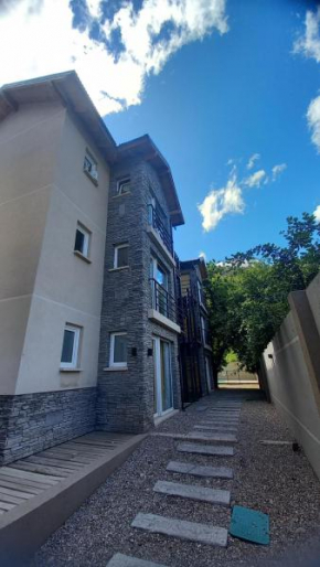 Hermoso departamento céntrico con pileta